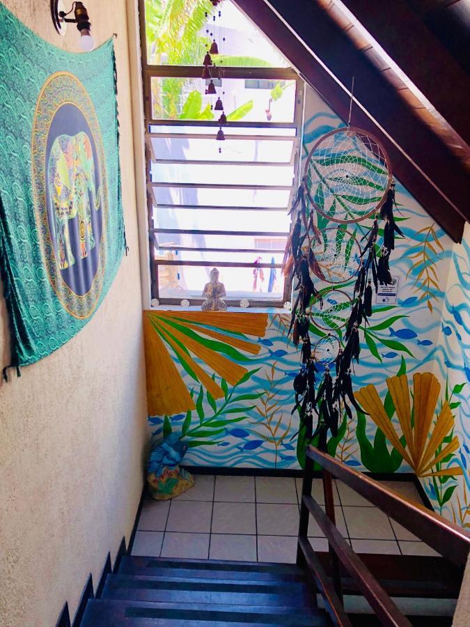 Quatro Ilhas Beach Hostel บอมบินญัส ภายนอก รูปภาพ