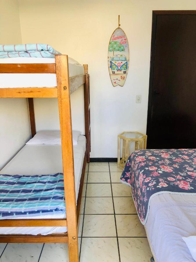 Quatro Ilhas Beach Hostel บอมบินญัส ภายนอก รูปภาพ